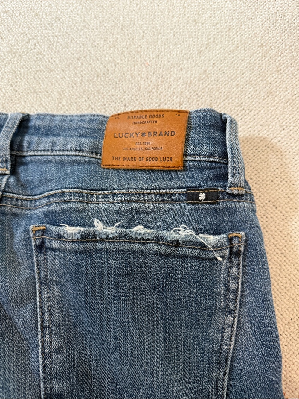 Lucky Brand Women's Slim Jeans Blue Denim Distressed Size 4/27 - Picture 11 of 11